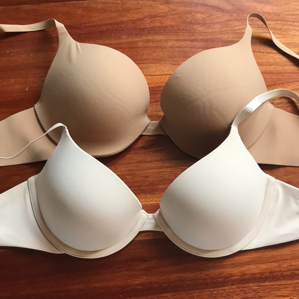 Set of 2 push up bras is excellent considering